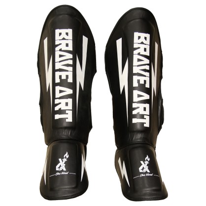 Shin & Foot Guards Classic One – Black & White | Brave Art