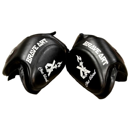 Right Combat Thigh Guard – Leather | Brave Art