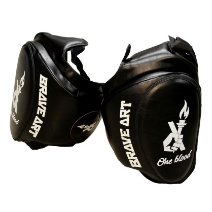 Left Combat Thigh Guard – Leather | Brave Art