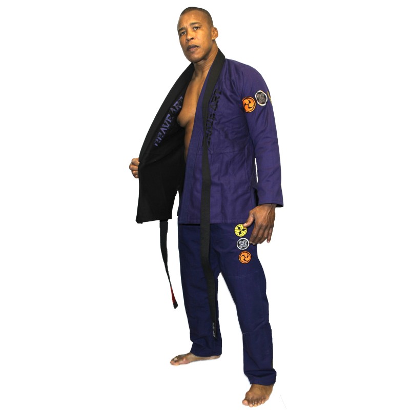 Kimono Brasiliano di Jiu-Jitsu Brave Art Nero e Blu Reversibile Kimono Brasiliano di Jiu-Jitsu Brave Art Nero e Blu Reversibile