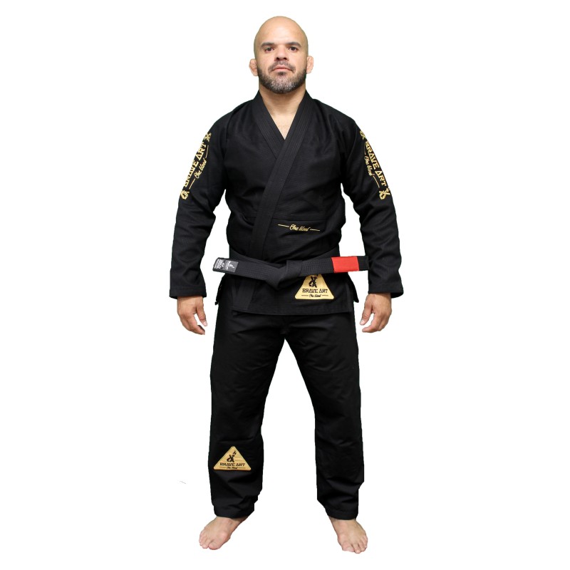 Kimono da Jiu-Jitsu Brasiliano nero con ricamo dorato Side di Brave Art Kimono da Jiu-Jitsu Brasiliano nero con ricamo dorato Side di Brave Art