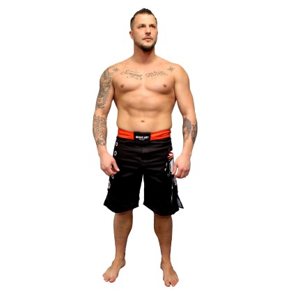 MMA Shorts Banzaï Brave Art – Schwarz & Rot | Samurai & Leistung