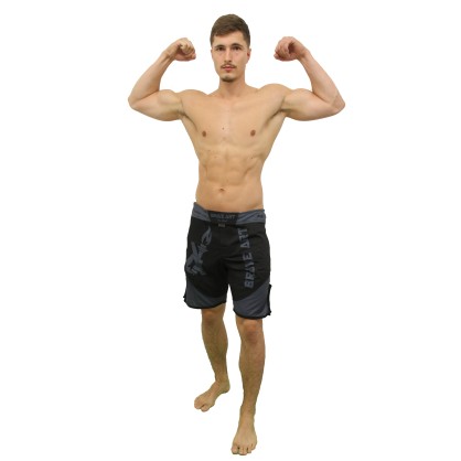 MMA Shorts Darkness Brave Art – Schwarz | Stärke & Schlichtheit