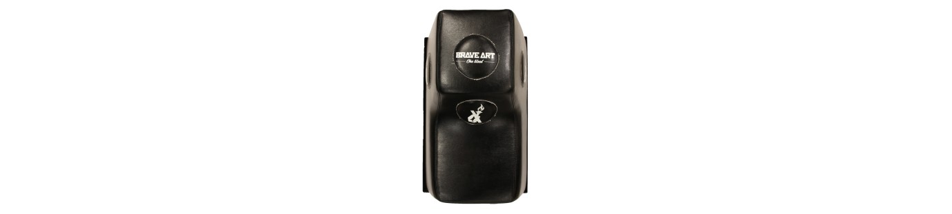 Brave Art Wall Punch Base – Compact Leather Pad for Hooks, Uppercuts & Straights